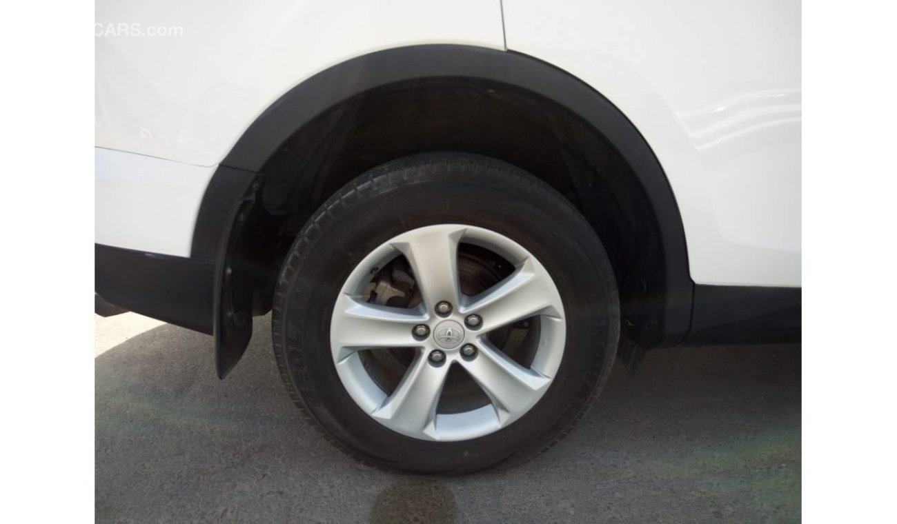 تويوتا راف ٤ 2015 AT, AWD, [Right Hand Drive], Perfect Condition, 2.5L, Petrol
