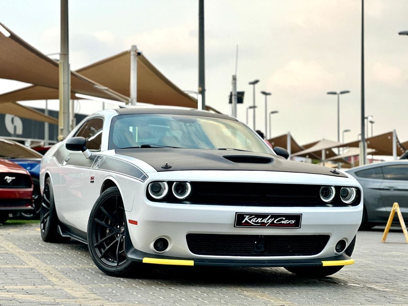 دودج تشالينجر R/T T/A 392 | Monthly 1400/- | 0% DP | Carbon Fiber Interior | # 72550