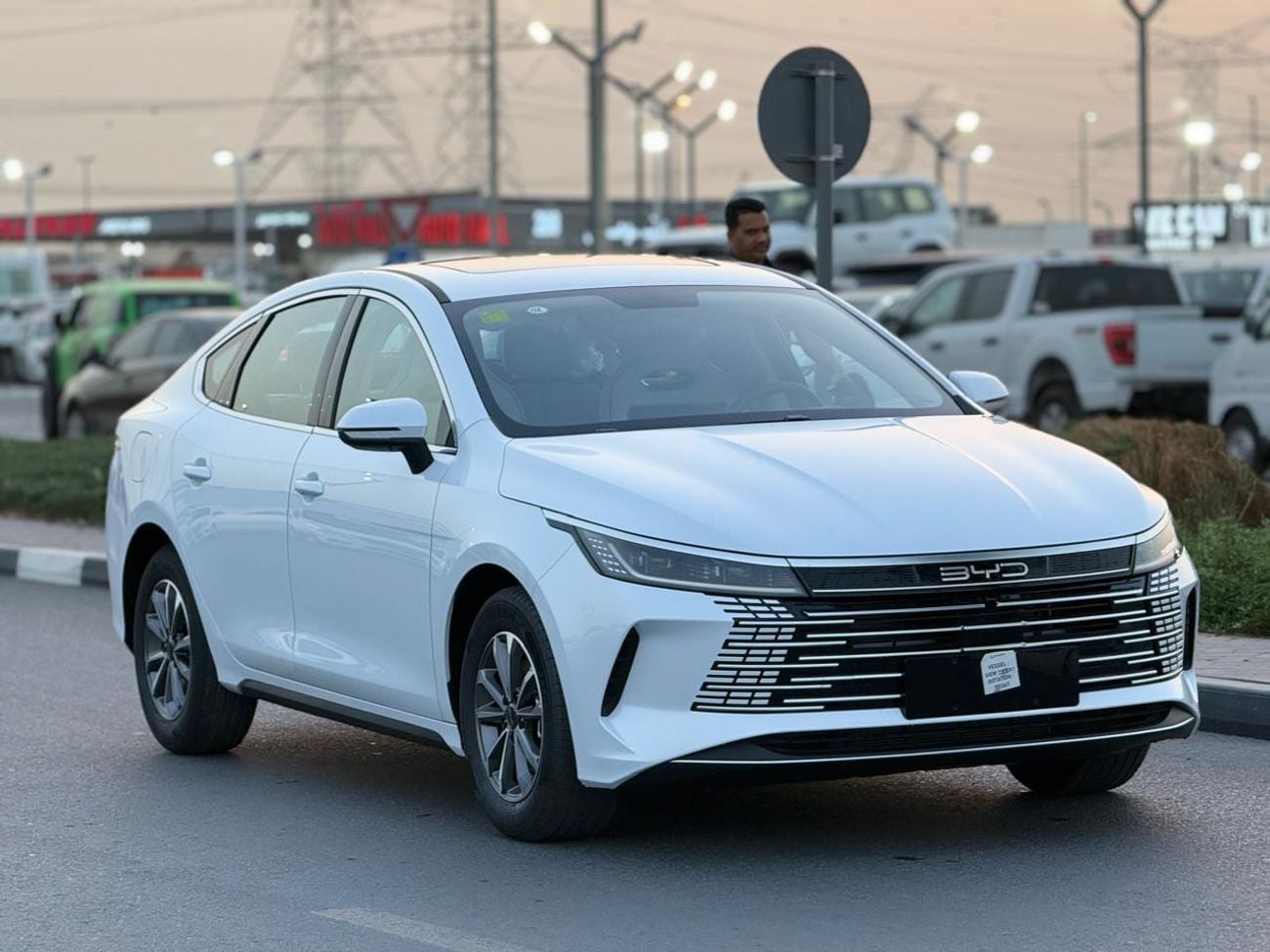 بي واي دي ديسترويار 05 2025 BYD DESTROYER 05 DM-i PLUG IN HYBRID with SUNROOF