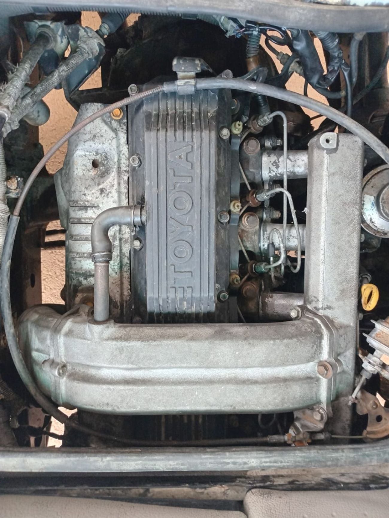 تويوتا كوستر DIESEL 30 SEATER MANUAL TRANSMISSION