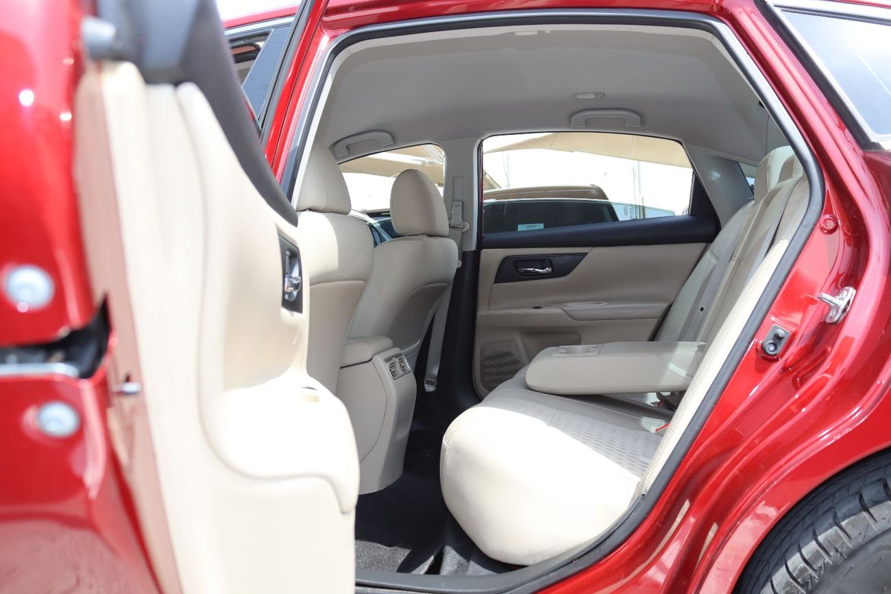 Nissan Altima SL 2.5L NISSAN ALTIMA 2018- GCC-In excellent condition - Engine 2.5L -KM 123000- PRICE 29000 AED