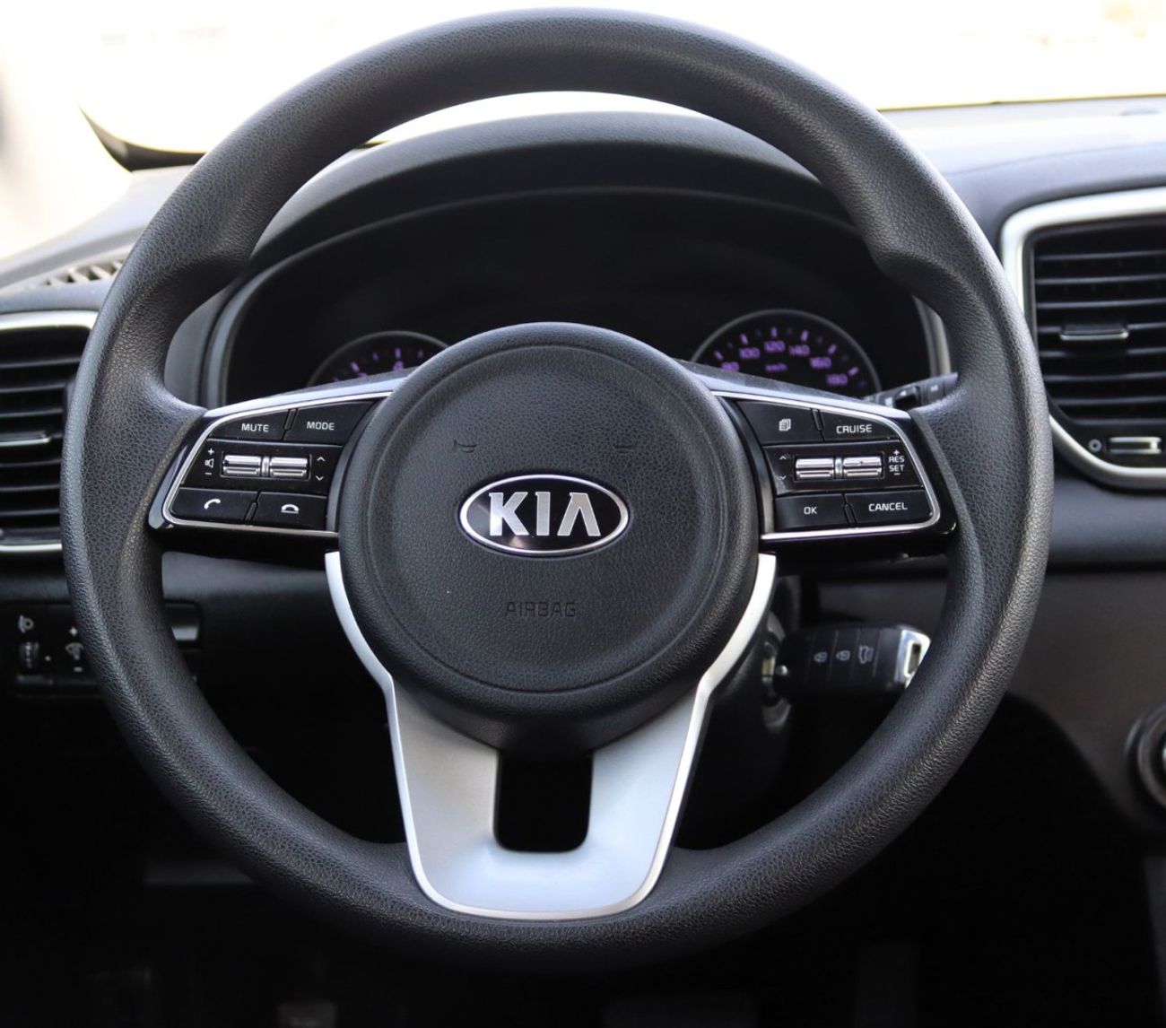 كيا سبورتيج EX 1.6L (130 HP)