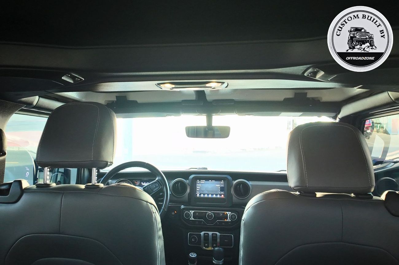 جيب رانجلر Sport 3.6L A/T (4 Seater) | 3 MONTHS ORZ WTY & 1 YEAR ORZ SERVICE PACKAGE