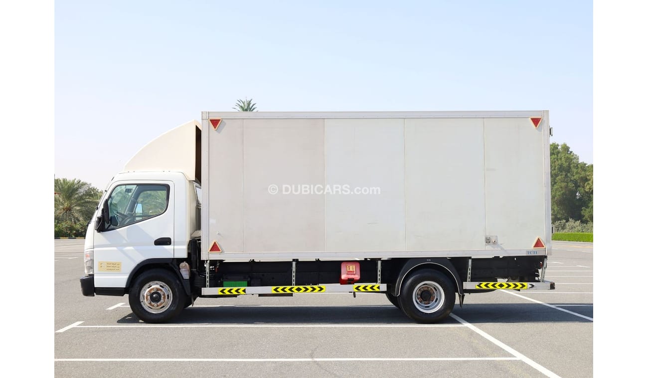 Mitsubishi Fuso Canter | Long Chassis 4Ton with Insulated Box | Excellent Condition | GCC Specs