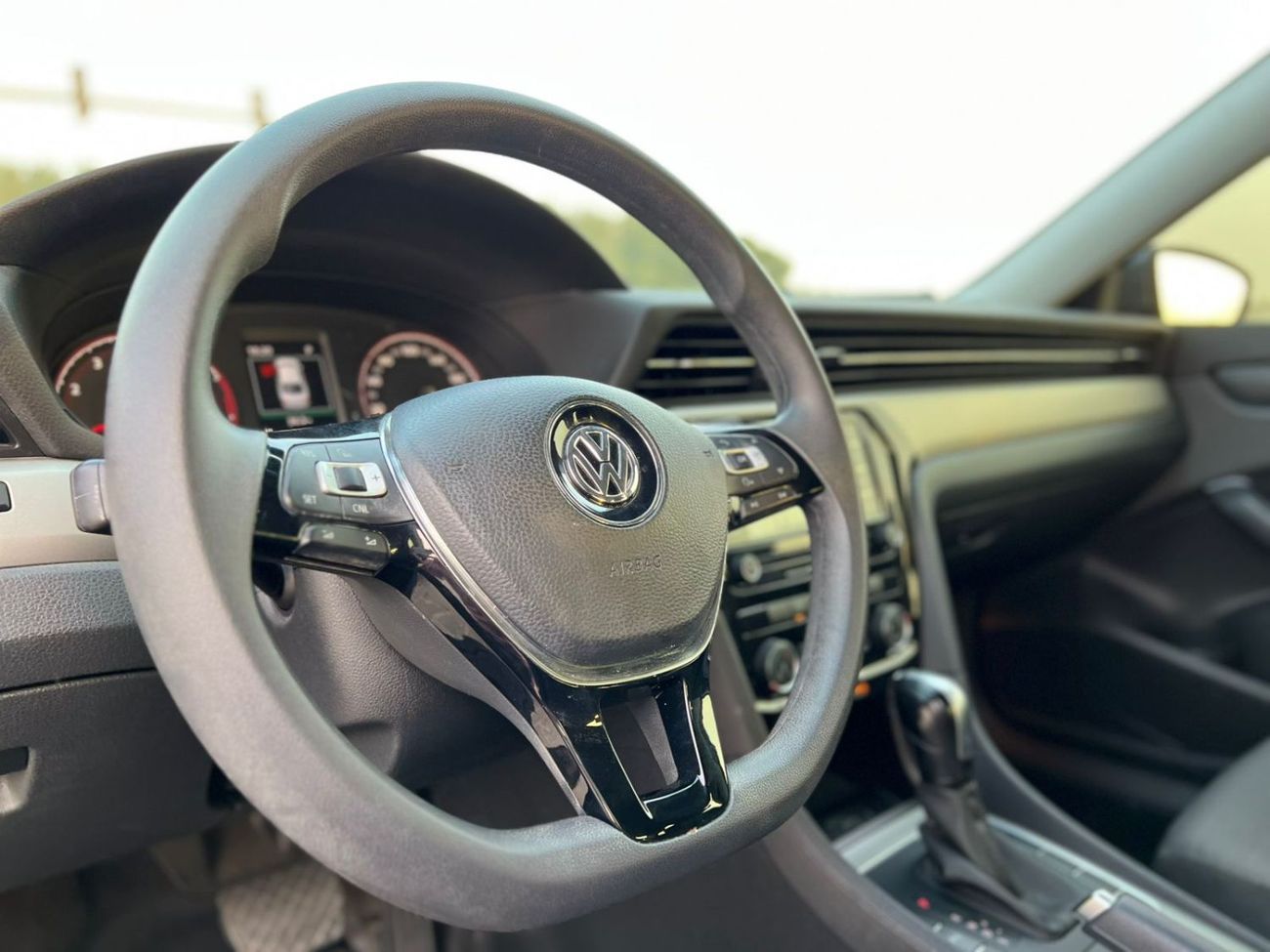 Volkswagen Passat SEL 2.5L