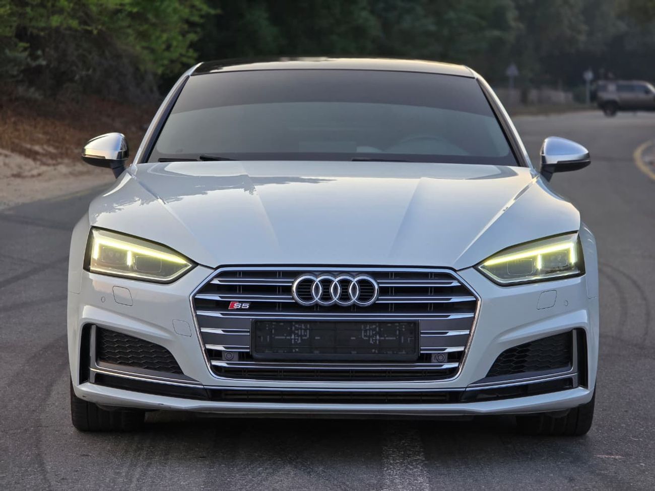 Audi S5 TFSI quattro 3.0L AUDI S5 2018 GCC // LOW MILEAGE // ACCIDENT FREE // PERFECT CONDITION