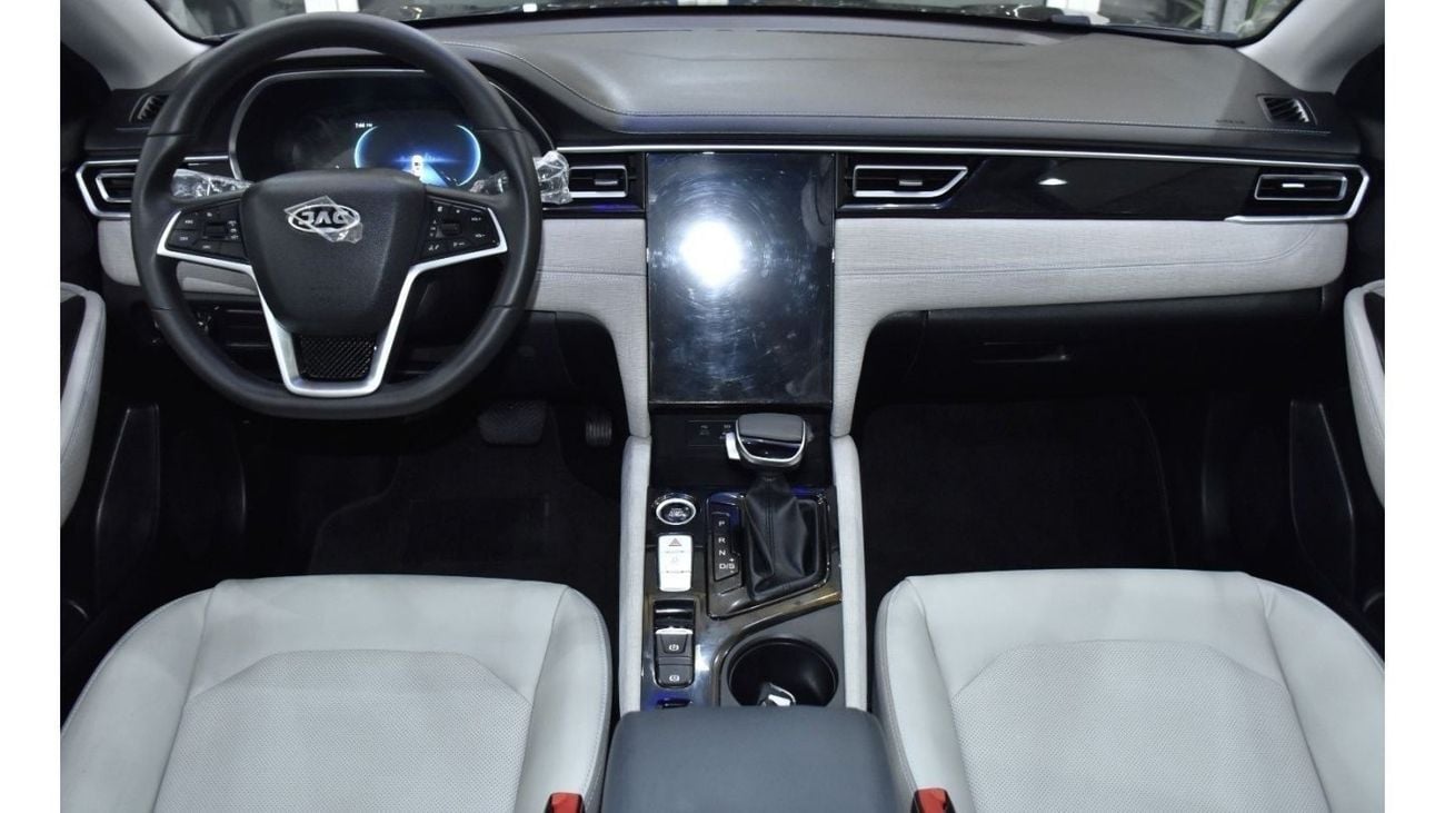 JAC J7 EXCELLENT DEAL for our JAC J7 ( 2023 Model ) in Grey Color GCC Specs