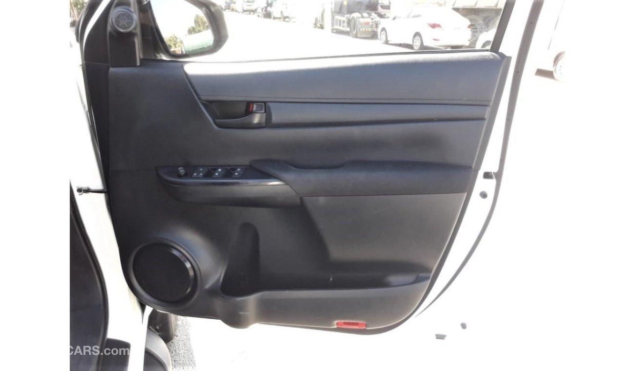 Toyota Hilux Hilux pickup RIGHT HAND DRIVE (Stock no PM 769)