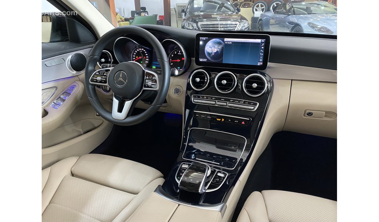 مرسيدس بنز C200 With local warranty 2019