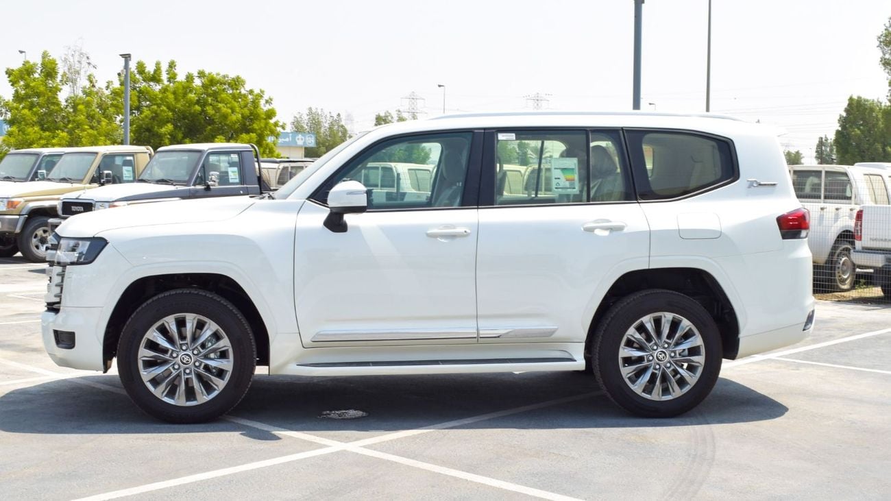 Toyota Land Cruiser ECTP2M003 - 2026 TLC300 GXR 3.5L Petrol Auto White w Beige - Sunroof, Leather, Rear Entertainment