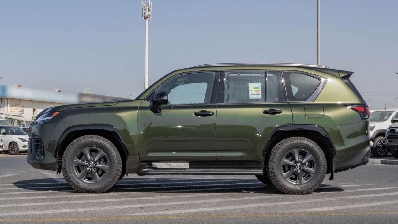 Lexus LX 600 2025 Lexus LX600 Over-Trail 3.5L AT Petrol (Green)