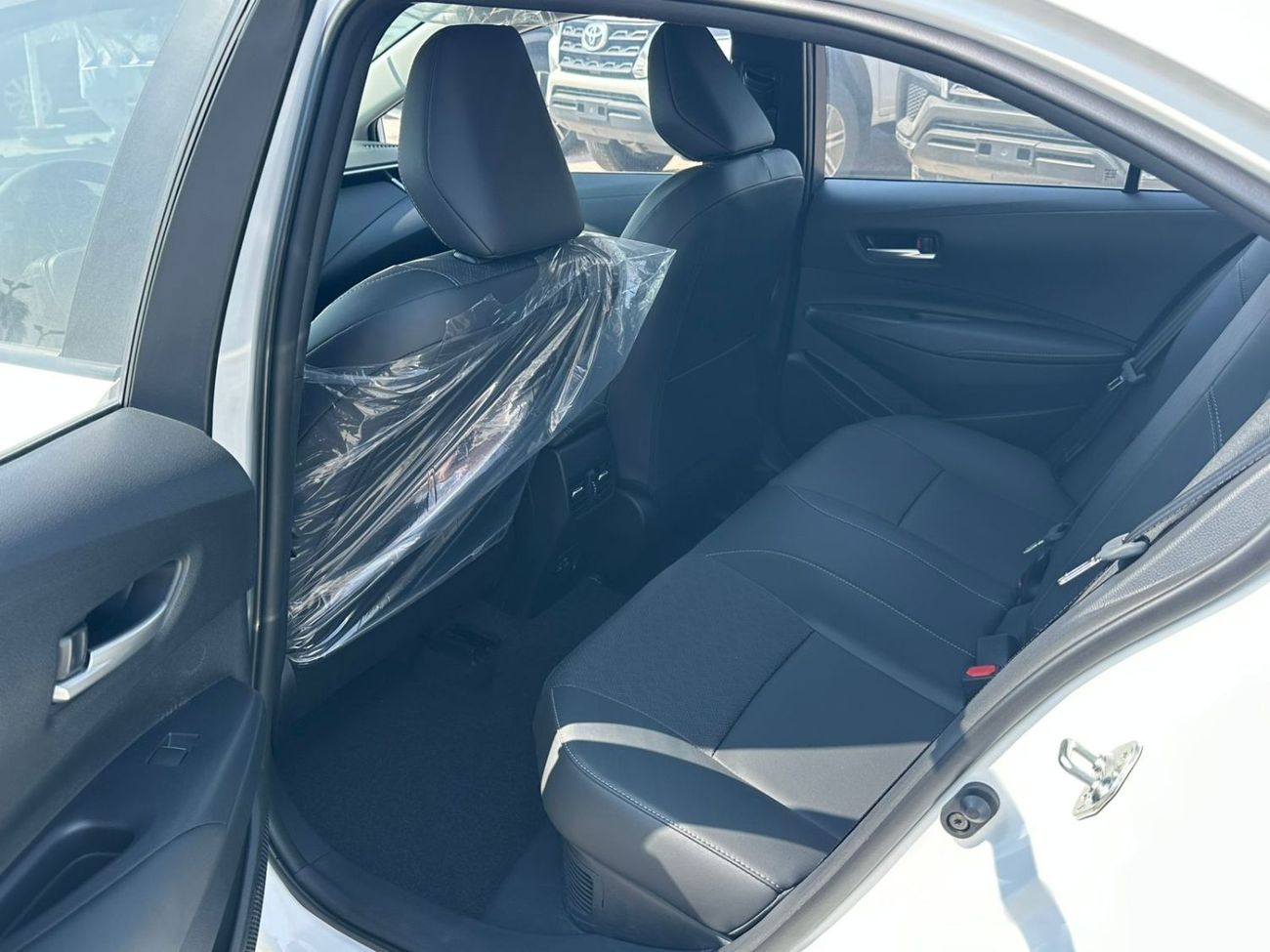 تويوتا كورولا 1.8 HYBRID, LEATHER SEAT, CRUISE CONTROL, SUNROOF MODEL 2025