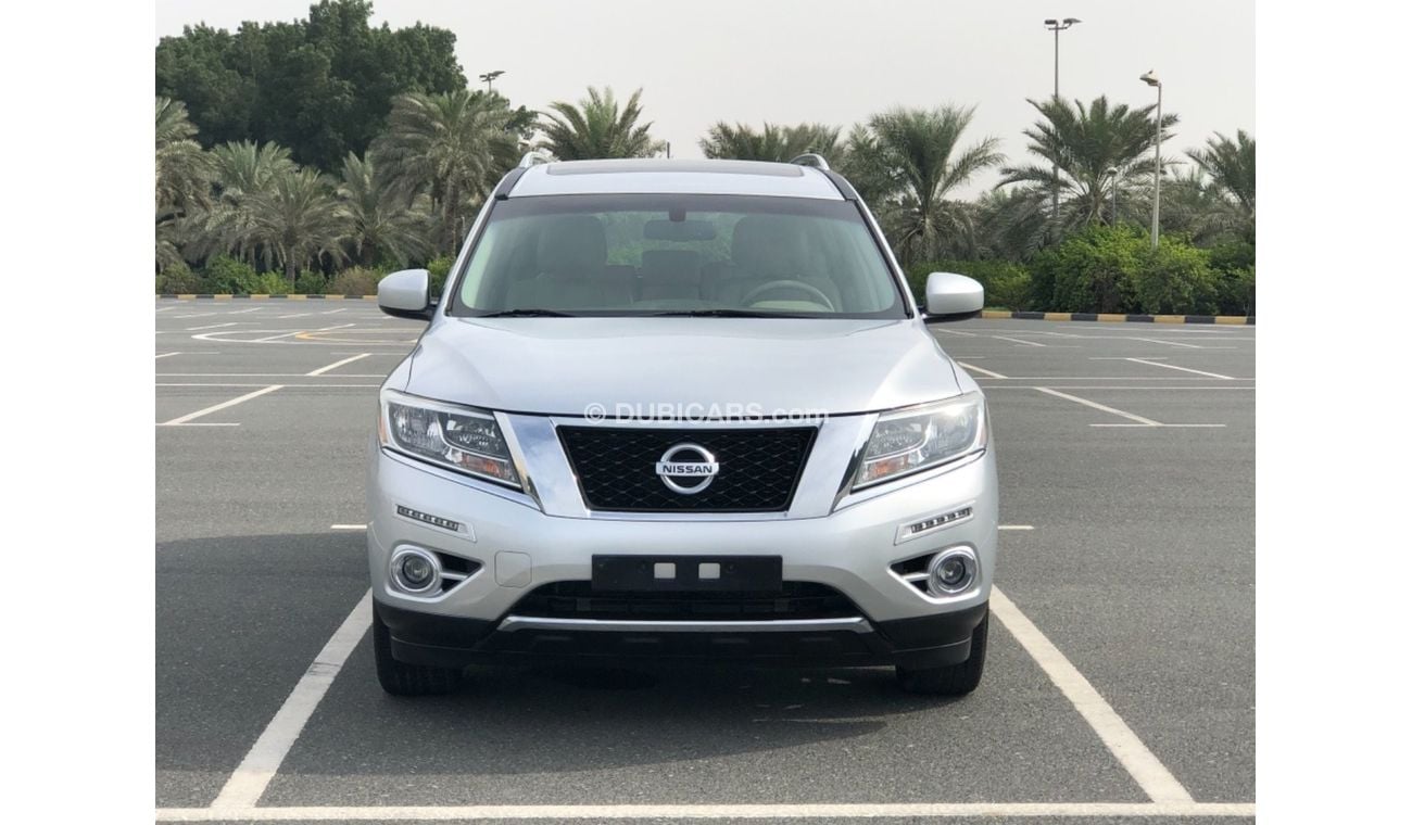 نيسان باثفايندر SV نيسان باثفندر موديل 2013 خليجي حاله ممتازه من الداخل والخارج كراسي جلد وبانوراما ومثبت سرعه مالك 