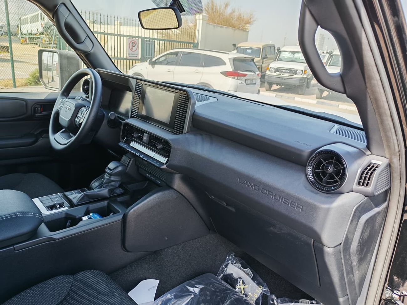 تويوتا برادو 2025 Toyota Prado Urban-E STD 7-Seater 2.4L 4-Cyl Turbo Petrol A/T 4WD Export Only