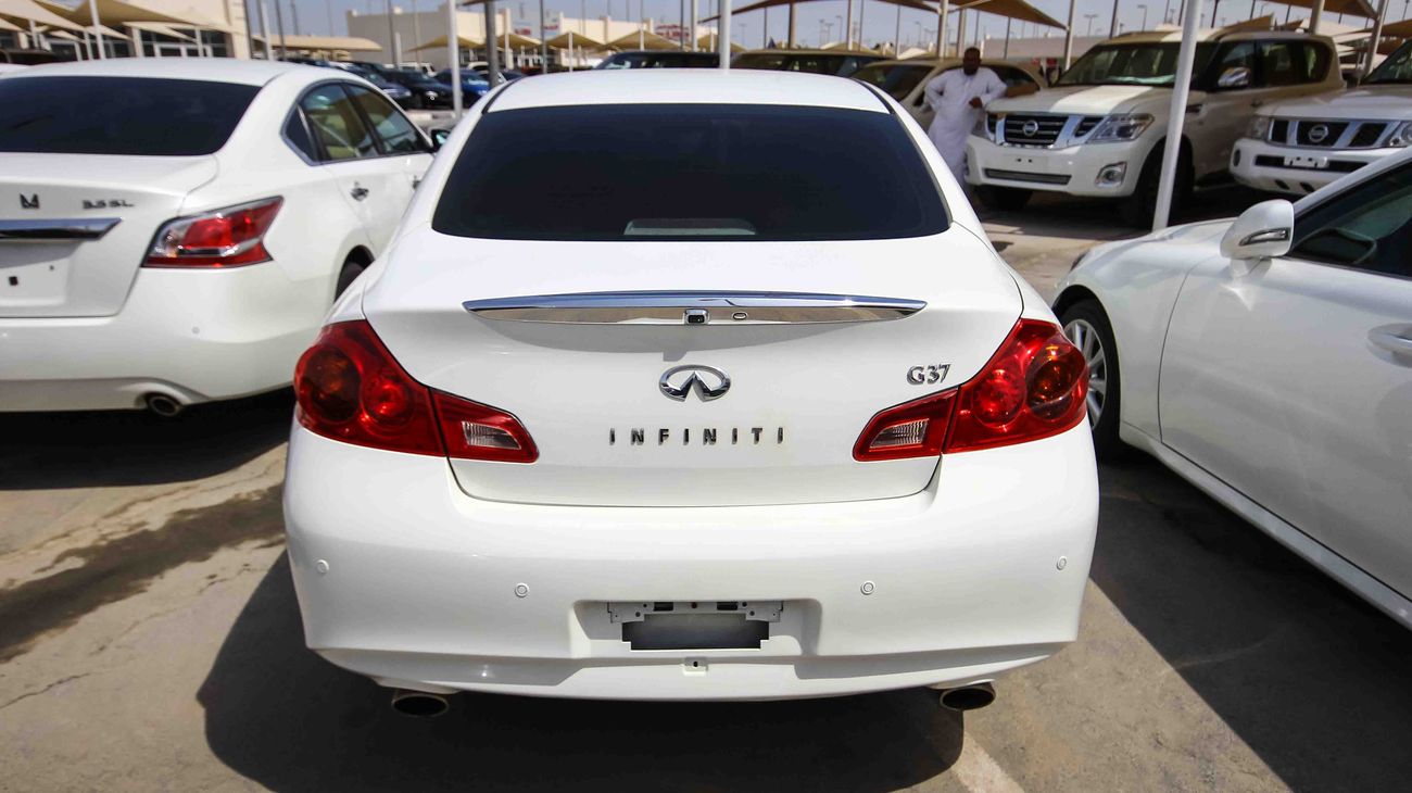 إنفينيتي G37