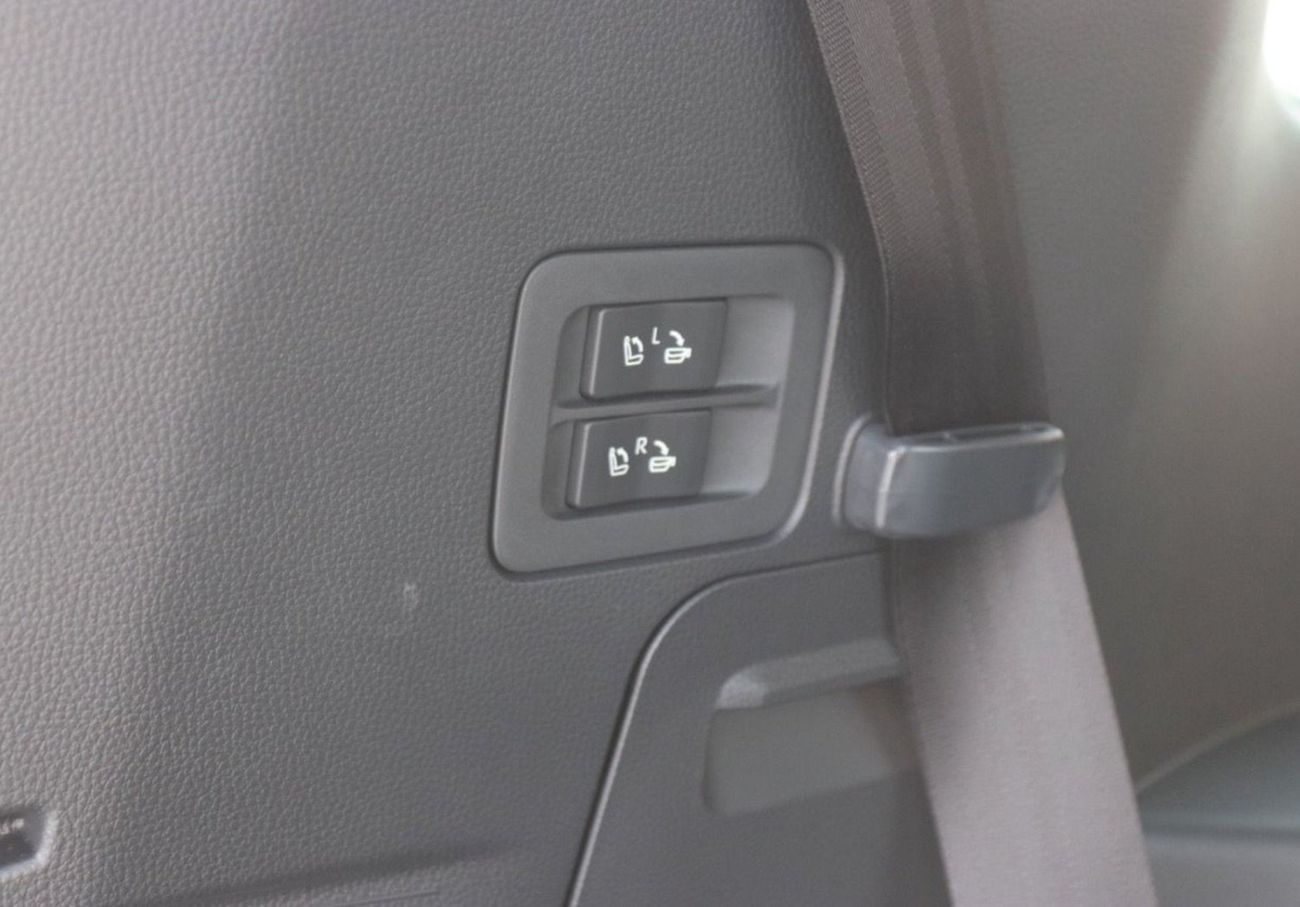 Toyota Land Cruiser 3.5T VXR Hybrid