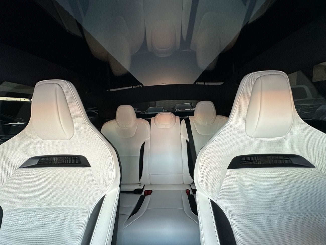 Tesla Model S PLAID