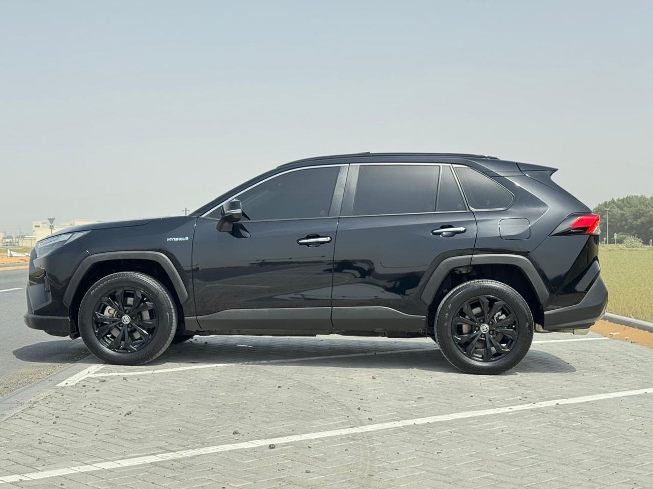 Toyota RAV4 TOP OF RANGE 2024 RAV4 Hybrid GCC,Full option