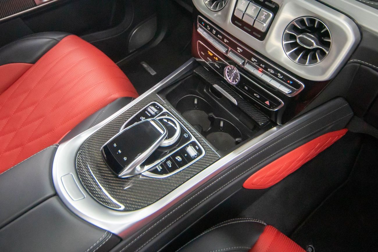 Mercedes-Benz G 63 AMG Std 4.0L