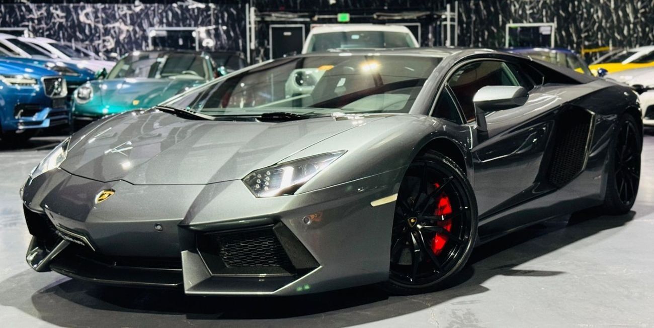 Lamborghini Aventador 6.5L V12 2015 Lamborghini Aventador LP700-4, Full Lamborghini Service History, Very Low Kms, GCC