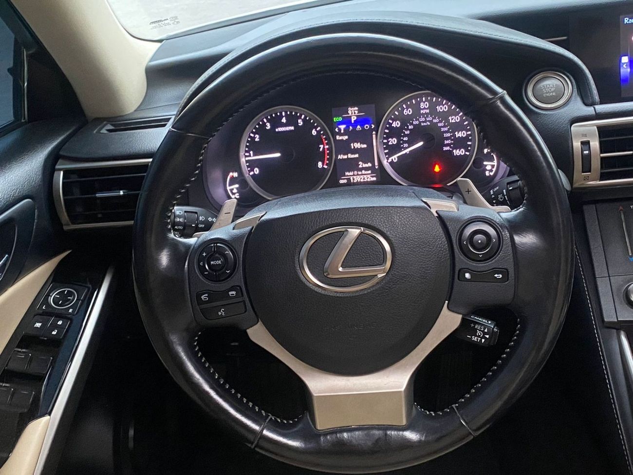 Lexus IS250 F Sport LEXUS IS F 250  PRICE: 41,000 DIRHAMS  MILEAGE : 139,000 km  American specifications  6 cyli