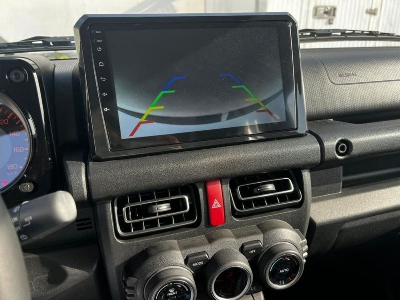 Suzuki Jimny GCC AT 1.5L SUV 4WD // 2023 // FULL OPTION WITH DVD&BACK CAMERA , CRUISE CONTROL // SPECIAL OFFER //