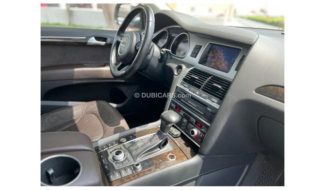 Audi Q7 FSI quattro S-Line AUDI Q7 2014 GCC S LINE FULL OPTIONS 7 SEATER IN PERFECT CONDITION