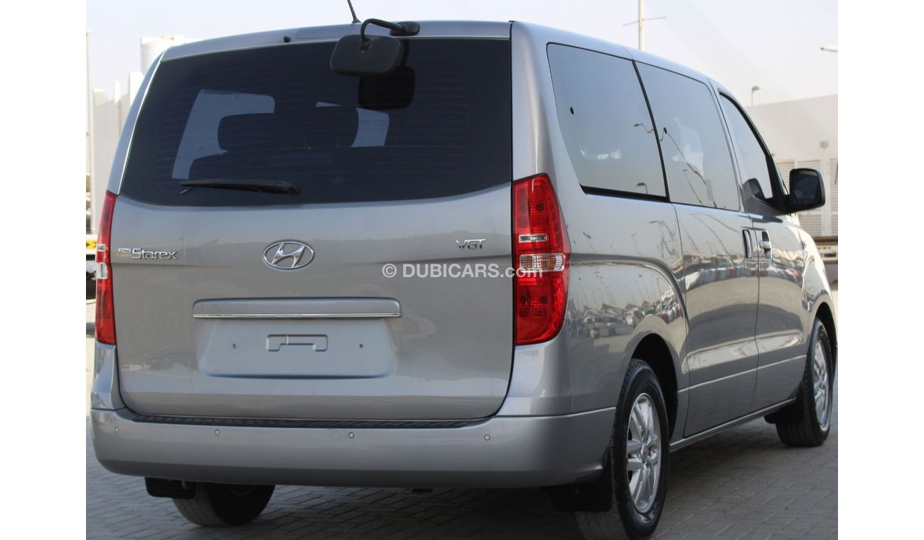 هيونداي جراند ستاريكس هيونداي h1 جراند استاركس 2017 وارد كوريا أوراق جمارك بحالة ممتازة بدون حوادث