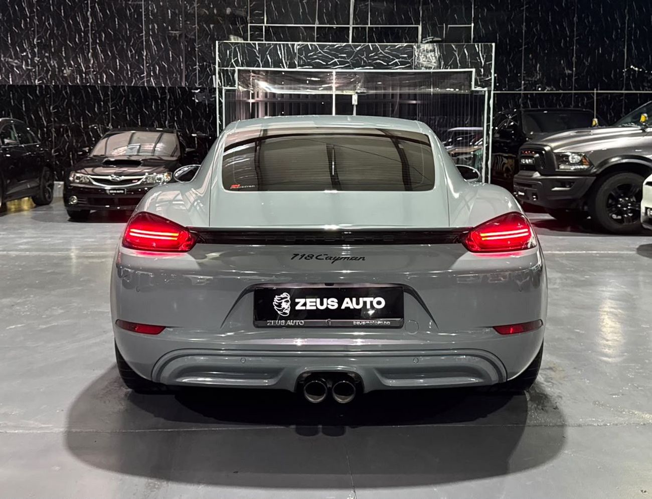 بورش كايمان 718 STYLE EDITION Porsche 718 cayman | GCC |  Rare ARCTIC Grey | Low Mileage