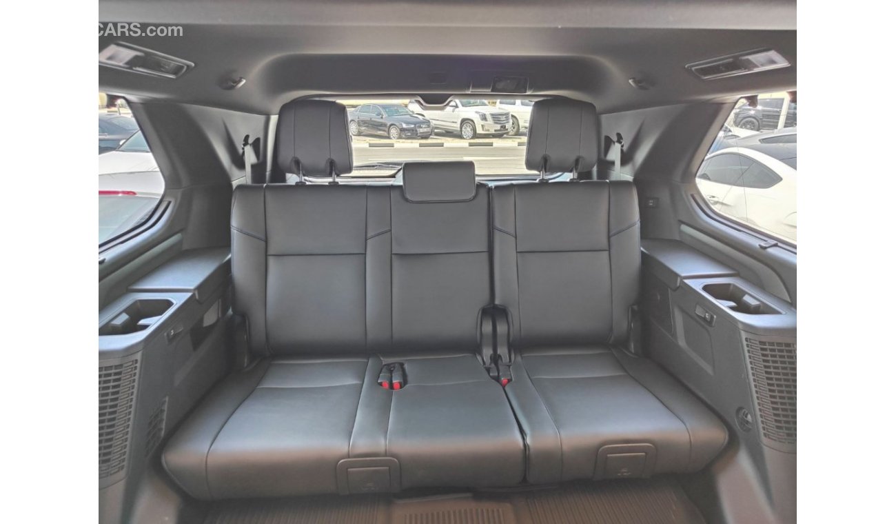 Toyota Sequoia 5,500 P.M 2023 TOYOTA SEQUOIA PLATINUM iFORCE MAX HYBRID 437 HP | 7 SEATS | AMERICAN CLEAN TITTLE