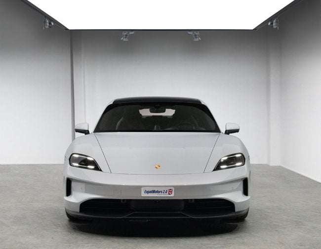 Porsche Taycan 4S, миниатюра 25