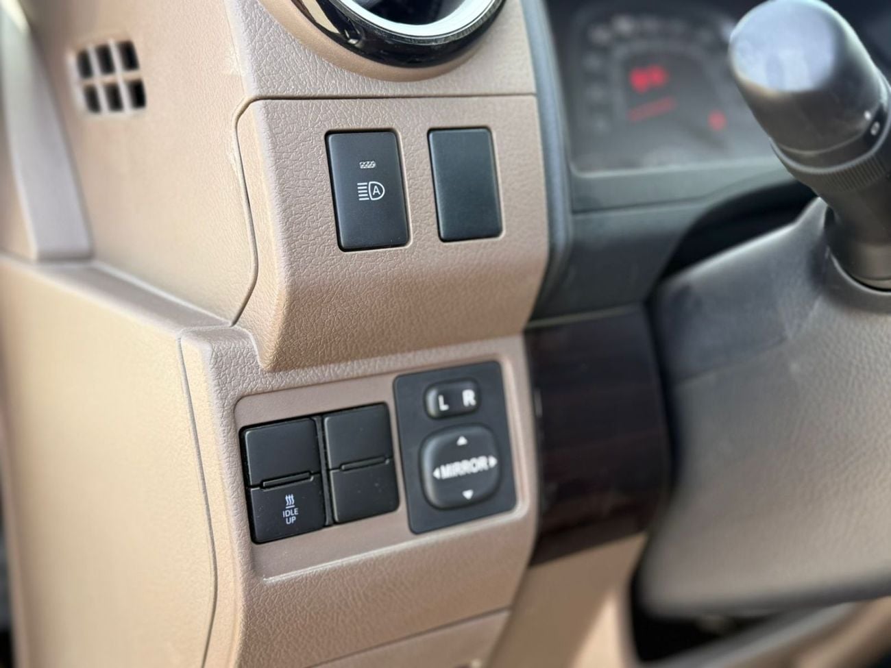 تويوتا لاند كروزر بيك آب TOYOTA LC79 PICKUP S/C , 2.8L Diesel A/T , FULL OPTION , MY25