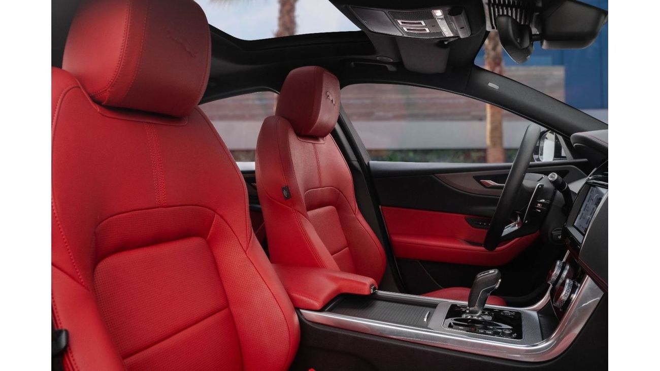 Jaguar XE R-Dynamic HSE R-Dynamic | 3,035 P.M  | 0% Downpayment | Agency Warranty!