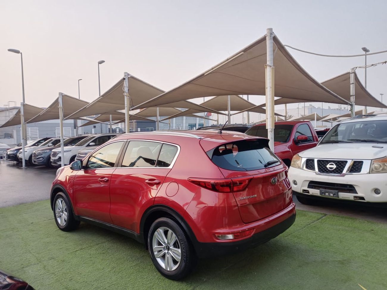 كيا سبورتيج خليجى  صبغ وكالة 1600 سى سى موديل 2018 مثبت سرعة تحكم رنجات أنوار ضباب بحالة ممتازة