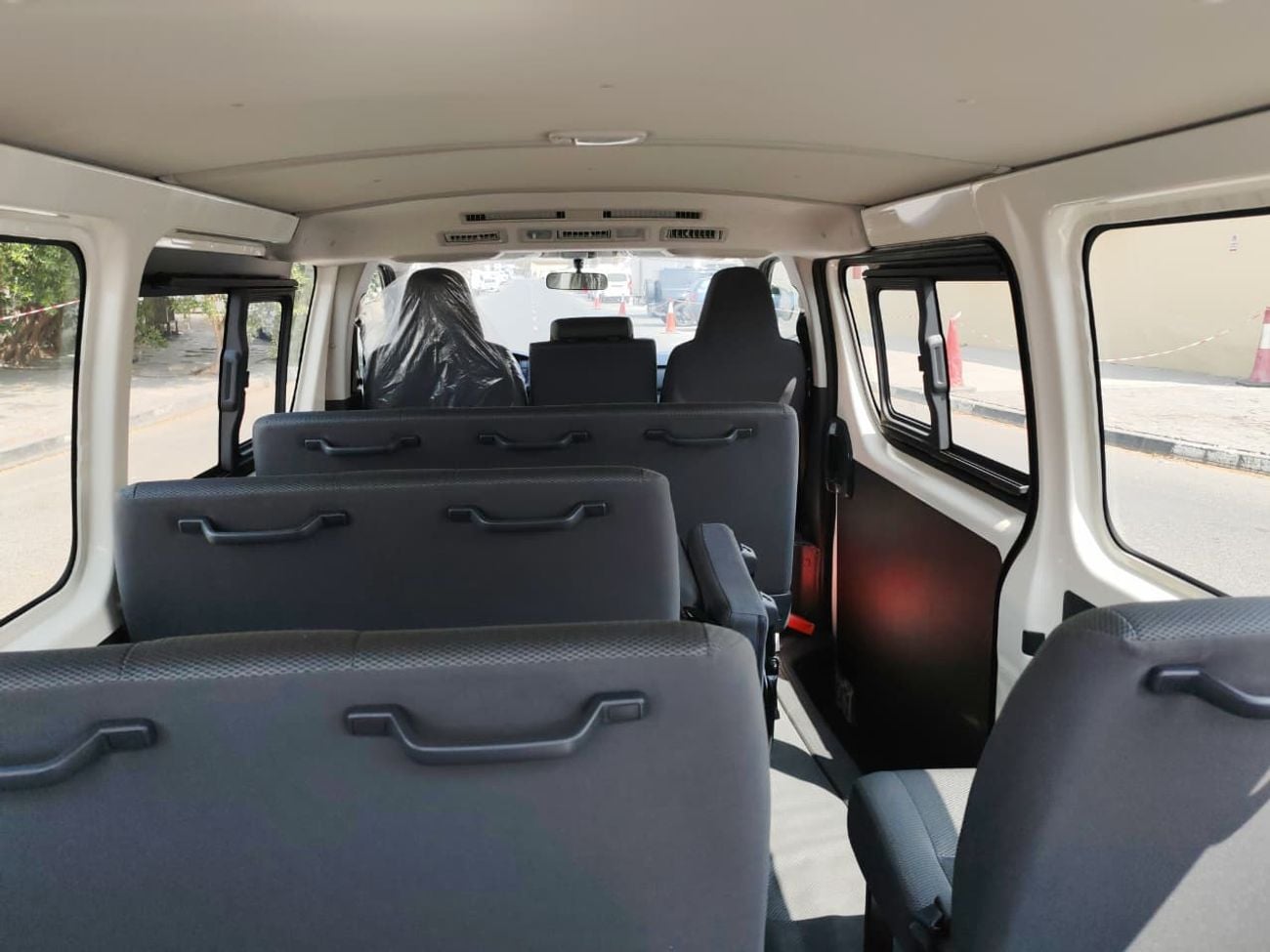 Toyota Hiace 2026 Toyota Hiace Standard-Roof 15-Seater 2.7L 4-Cyl Petrol M/T RWD (Old-Shape)