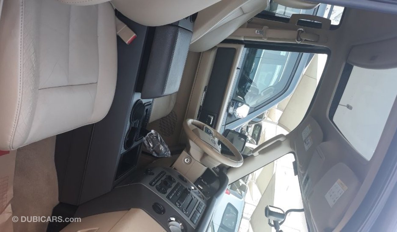 فورد إكسبيديشن 2012 Gulf Specs Full options Sunroof Leather interiors