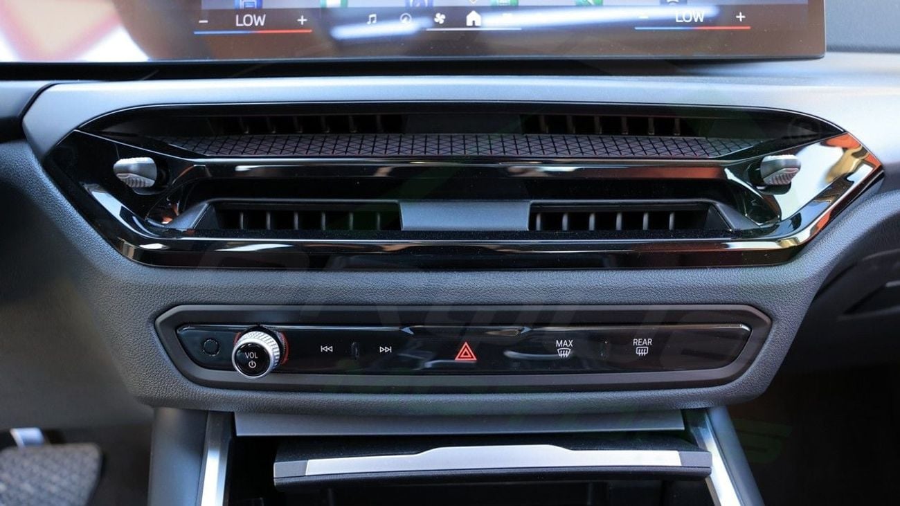 BMW 325 ( Only For Export ) 2025 BMW 325i M 2.0T I4 RWD BRAND NEW