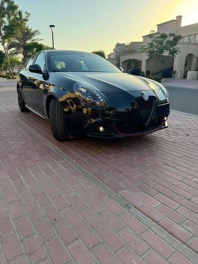 Alfa Romeo Giulietta 2021 | Veloce 1.75L turbocharged 4-cylinder | 241 HP | GCC Specs | Perfect Condition