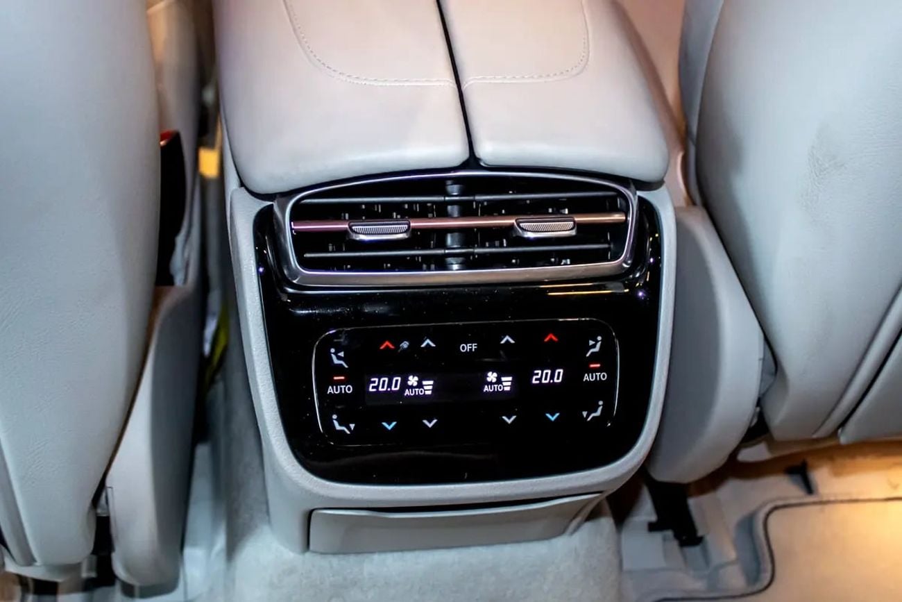 مرسيدس بنز EQS 580 4MATIC 580 Edition 1 | Perfect Condition | Low Mileage