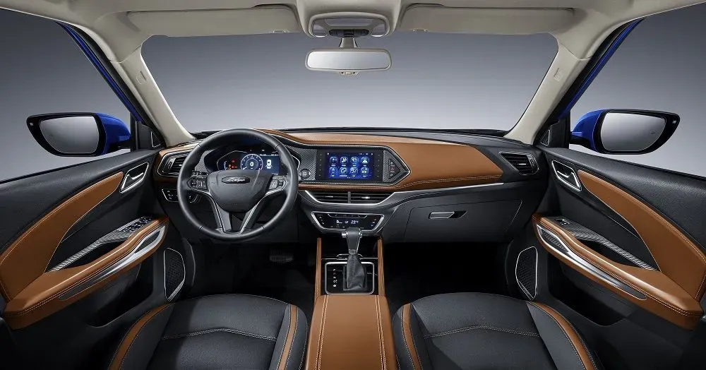 زوتي اوتو T300 interior - Cockpit