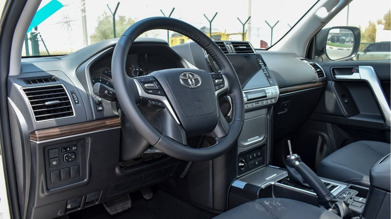 تويوتا برادو VX 4.0L V6