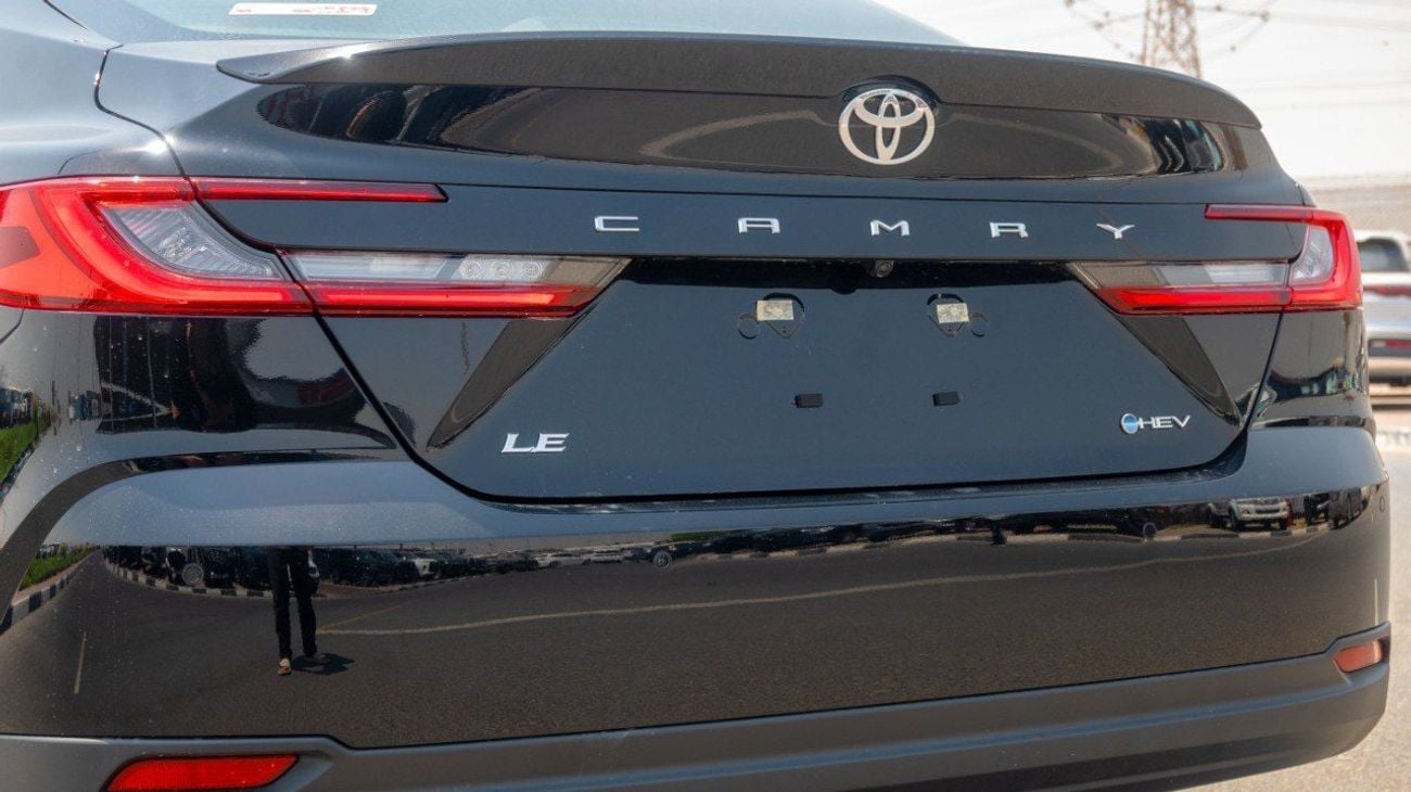 تويوتا كامري Toyota Camry LE 2025 2.5L Hybrid