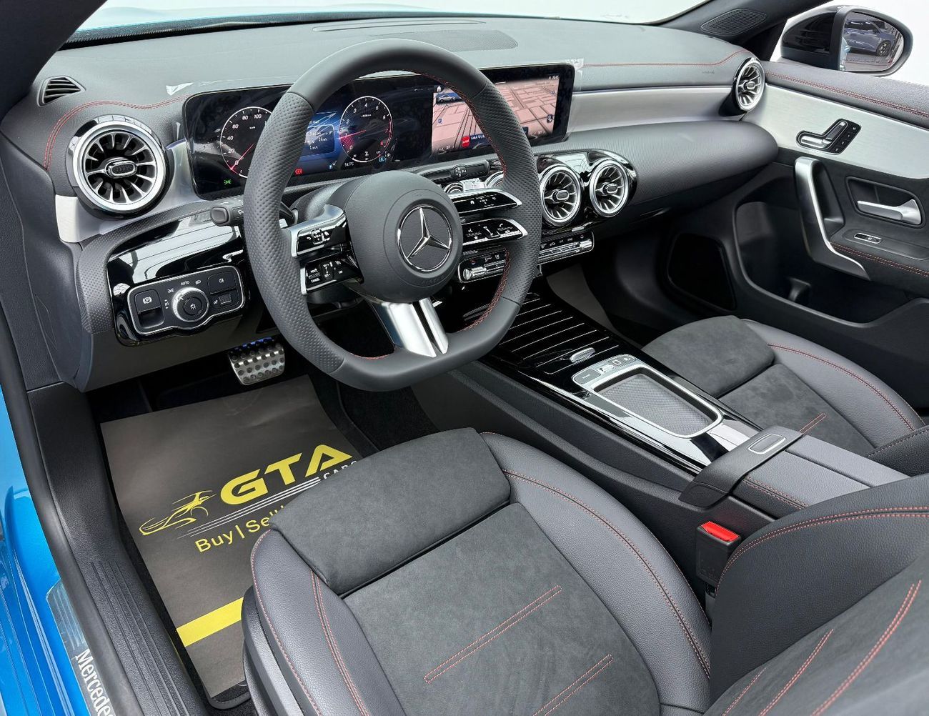 Mercedes-Benz CLA 200 *Brand New* 2025 Mercedes Benz CLA 200 AMG Premium, 2030 Mercedes Warranty, Delivery Km, GCC