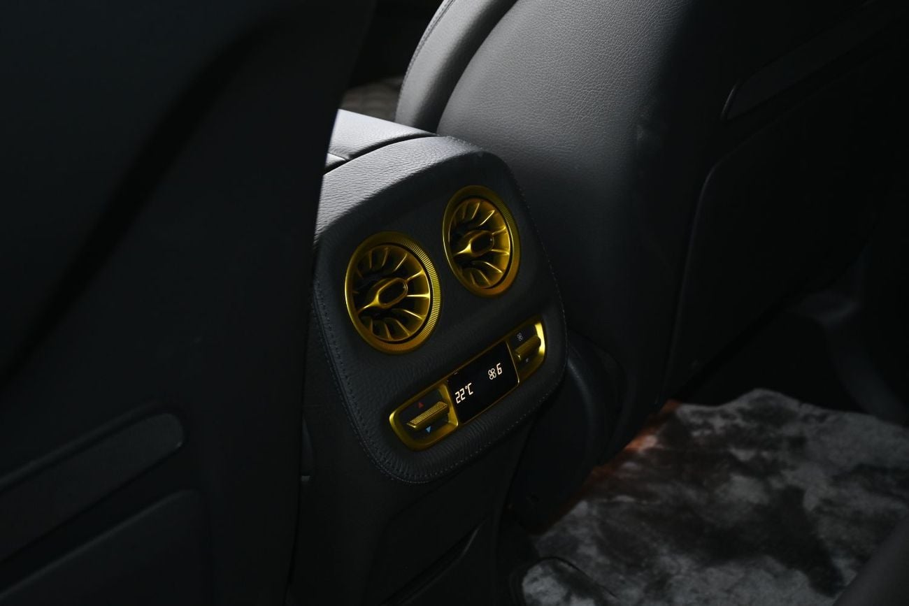 BRABUS G 800 Widestar - Mercedes-AMG G 63 Mercedes Original Brabus G800 4.0-litre V8 Bi-Turbo, Model 2024 Color Silver