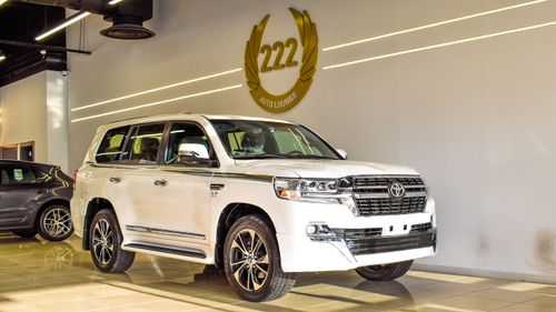 Toyota Land Cruiser VXS 5.7 V8