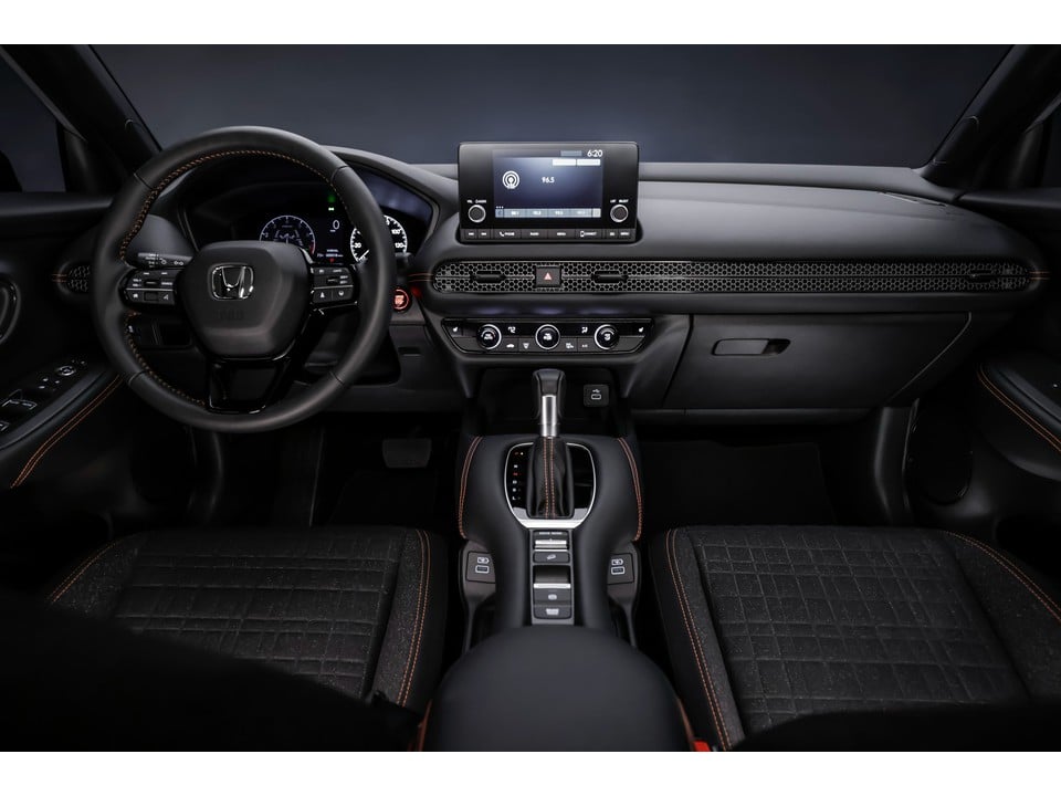 Honda Vezel interior - Cockpit