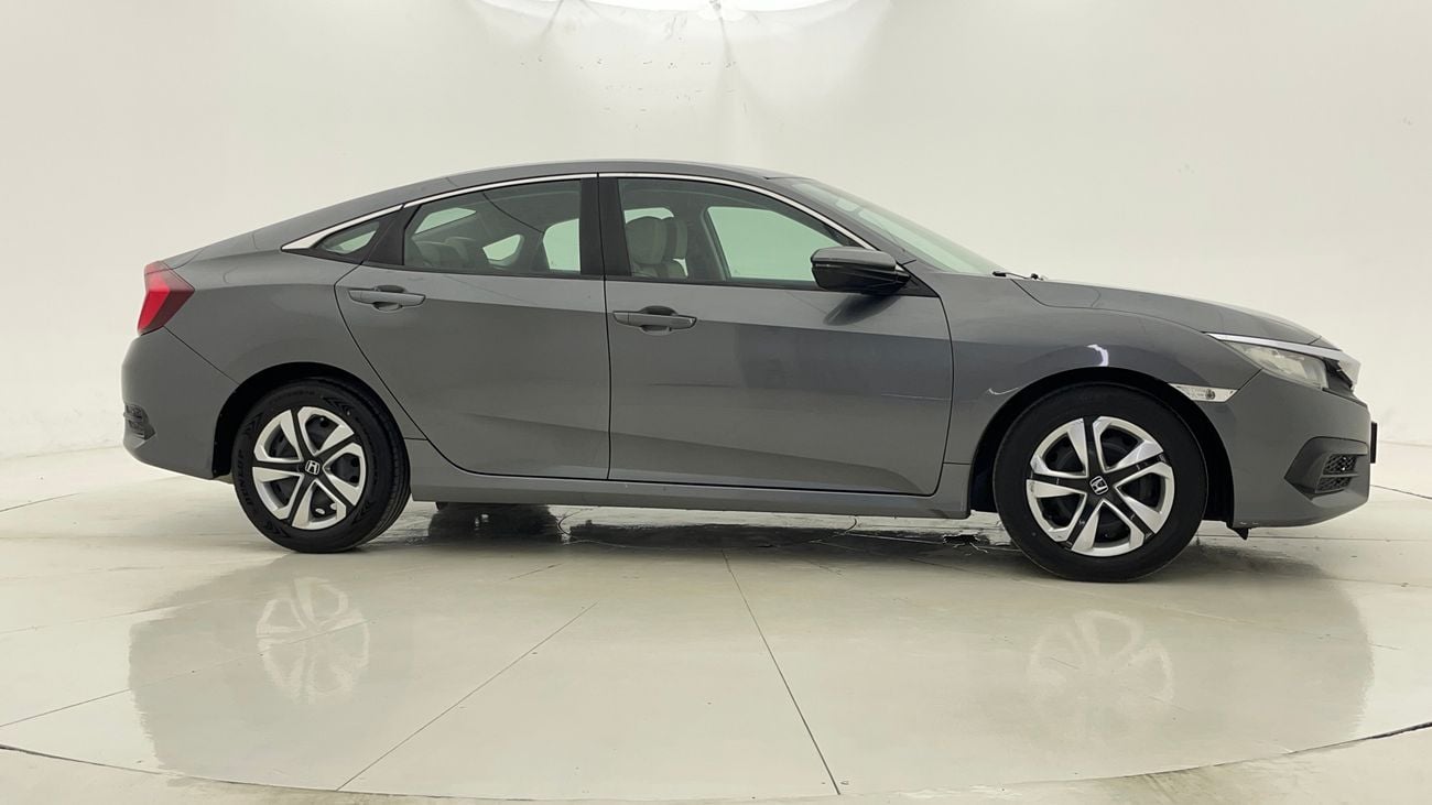 هوندا سيفيك DX 1.6 | بدون دفعة مقدمة | اختبار القيادة في المنزل