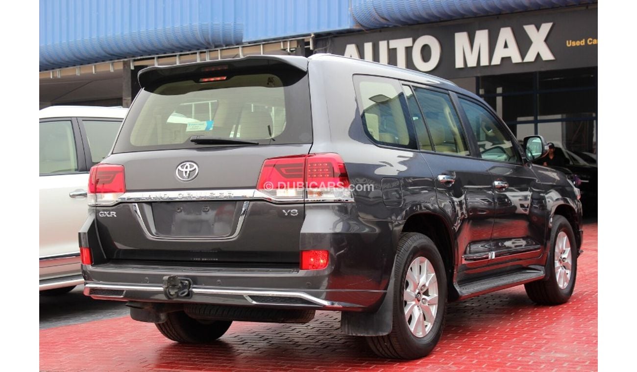 Toyota Land Cruiser (2018) GXR V8, GCC