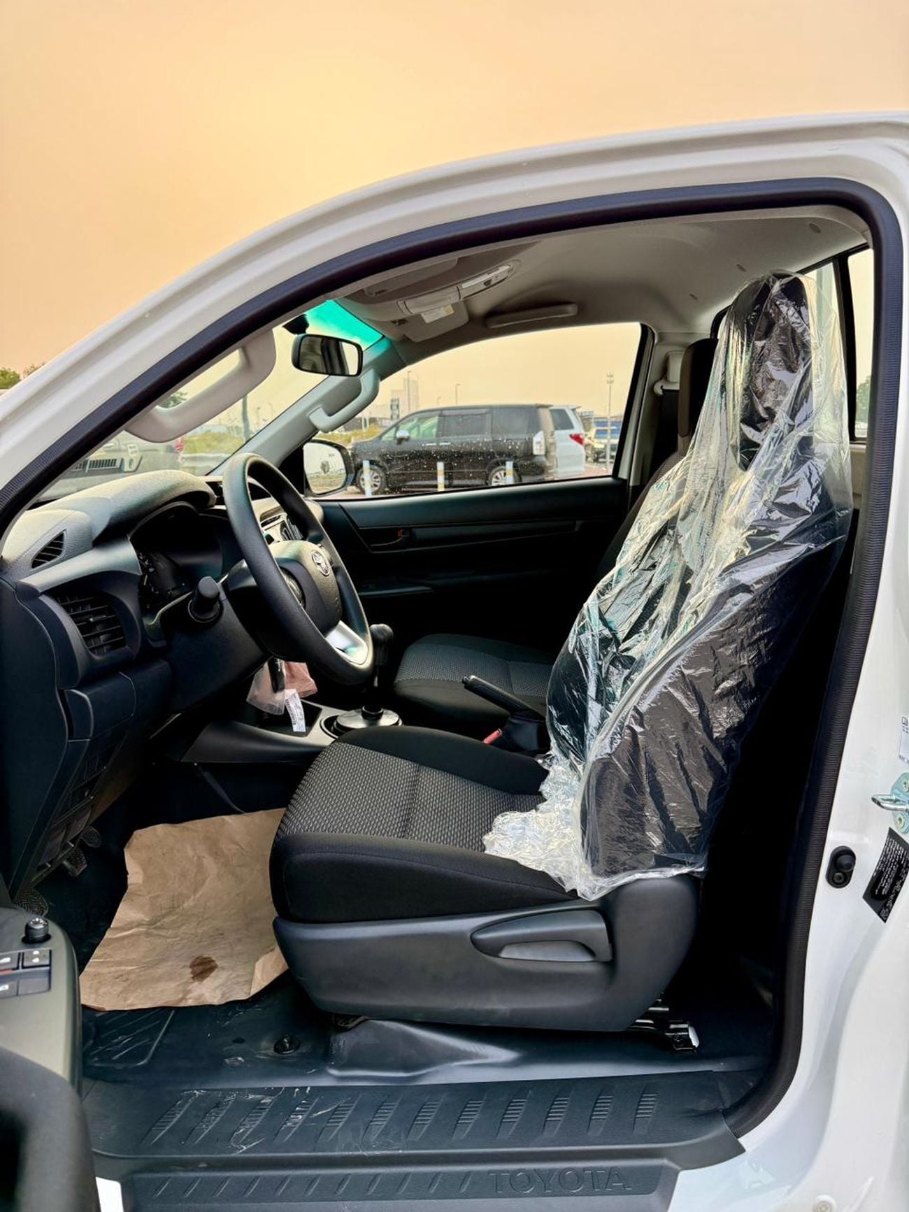 تويوتا هيلوكس DLX Toyota Hilux 2.4L 2026 MT