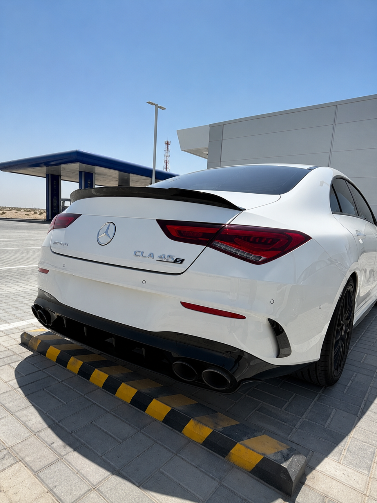 Mercedes Benz CLA 45 AMG